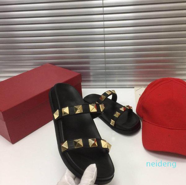 

2021 spot early spring/summer new classic one-line rivet flat slippers imported oat cowhide sheepskin lining fashion designe, Black