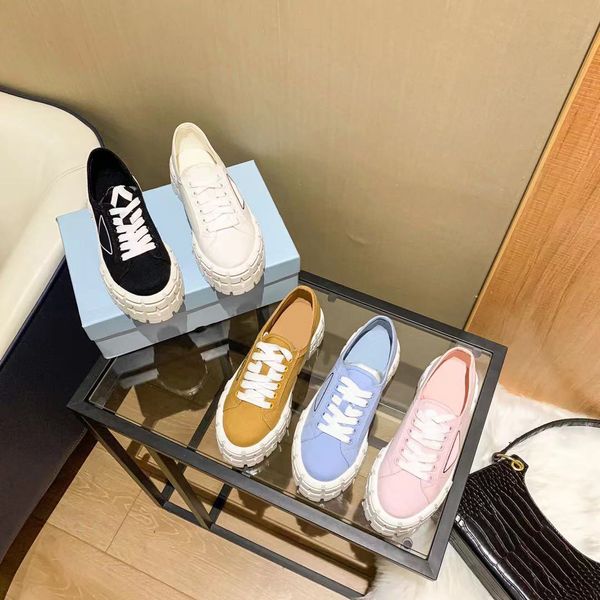 

lady designer casual shoes triangle thick sole double wheel nylon sneakers women white canvas luxury low leather shoes jmyf, Black