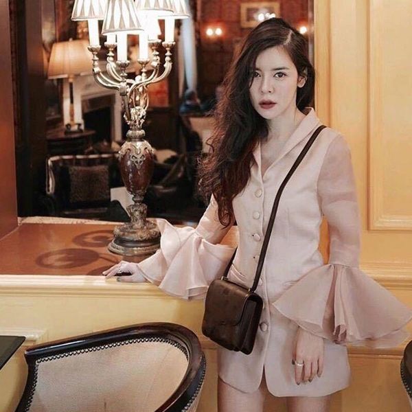 

women's jackets luxury runway designer women pink outerwear flare sleeve slim v-neck fashion coats female single breasted feminino, Black;brown