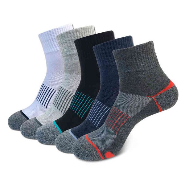 

men's socks autumn and winter medium tube solid color basketball cotton zhuji, Black