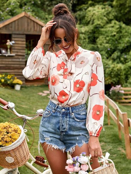 

floral print lantern sleeve tie neck satin blouse x0le#, White