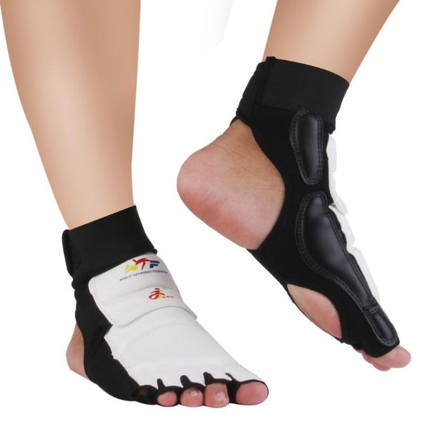 Coppia di supporti per caviglia PU Leather Taekwondo Karate Foot Protector Pads Sparring Gear White