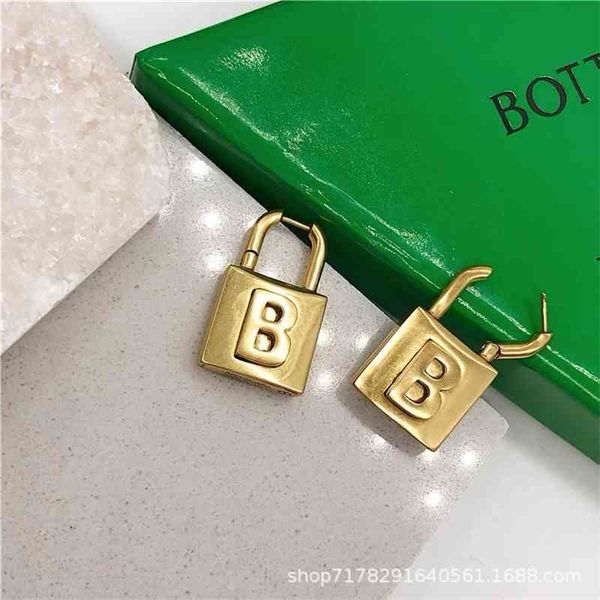 

buy 75% off b's old gun gold lock earrings red star cool style exaggerated fashion, Golden;silver