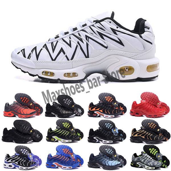 

2021 plus mens tn running shoes triple black white tns maxes chaussures requin homme smoky gray designer sneakers trainers m21