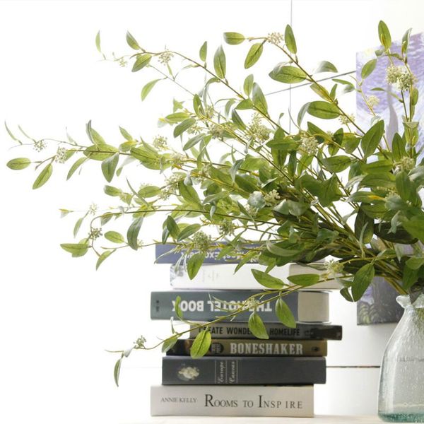 

artificial 5 heads laurel leaves green fruit plant branch flower arrangement wedding home shop table decorative flowers 100cm & wreaths