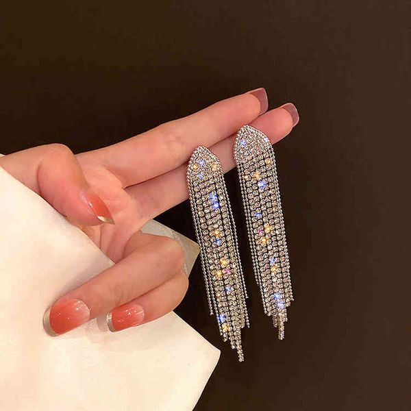 European And American Fashion Network Red Tide Persönlichkeit 925 Silber Nadel voller Diamant Dreieck lange Quaste Ohrringe