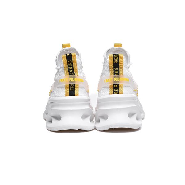 2021 En Kaliteli Koşu Ayakkabıları Spor Erkek Bayan Üçlü Beyaz Tüm Siyah Kahverengi Çiftler Nefes Tenis Açık Sneakers Boyutu 39-46 Y-L9011