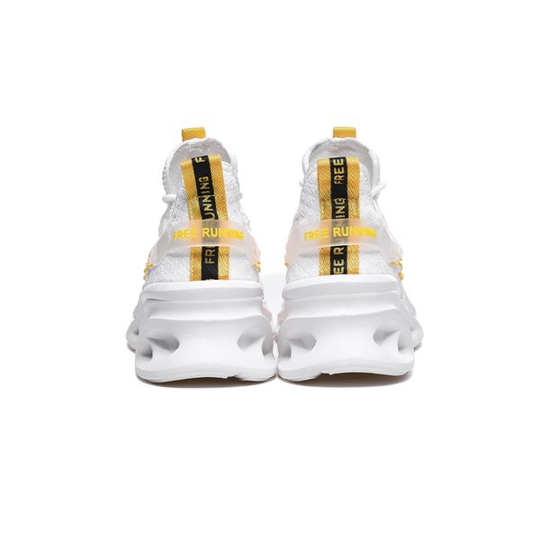 

2021 running shoes sport for mens womens triple white all black brown couples breathable tennis outdoor sneakers size 39-46 y-l9011