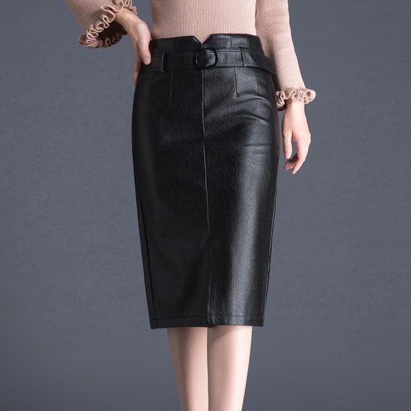 

skirts half length skirt in europe and america autumn winter of 2021, Black