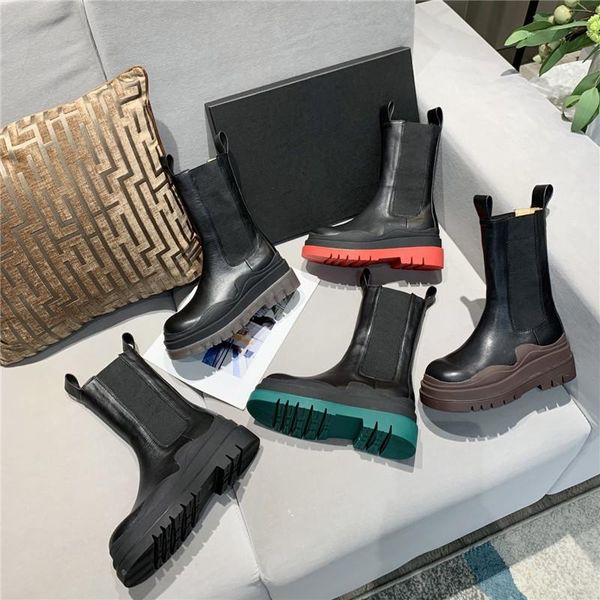 

women's square headband, short boots with leather platform, combat, Black