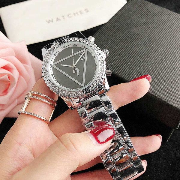 Armbanduhren Markenuhren Damen Mädchen Diamant Kristall Dreieck Fragezeichen Stil Metall Stahlband Quarz Armbanduhr GS 46