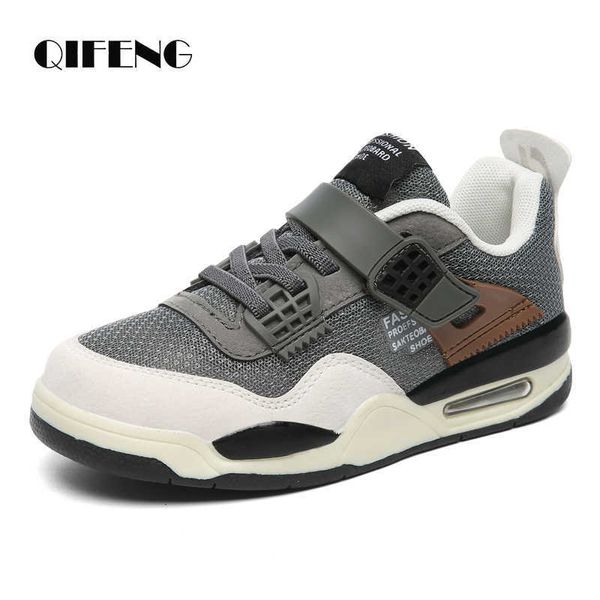 Scarpe casual per bambini Ragazzi Adolescenti Sneakers leggere Studente Kid Estate Taglia 5 8 9 12 Air Mesh Calzature sportive Adolescenti Spider Autunno G1025