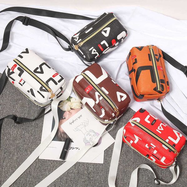 

luxurys designers bags 2021 letter printed youth shoulder bag girls students square bag sports summer mini crossbody bags wallets holiday gi, Black