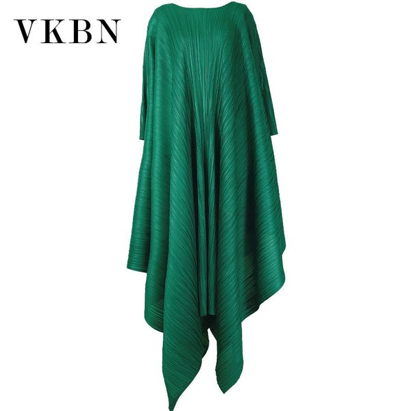 VKBN Primavera Outono Vestido Verde Mulheres Longa Batwing Manga O-Pescoço High Street Partido Irregular Plus Size Roupa para Mulheres 210507