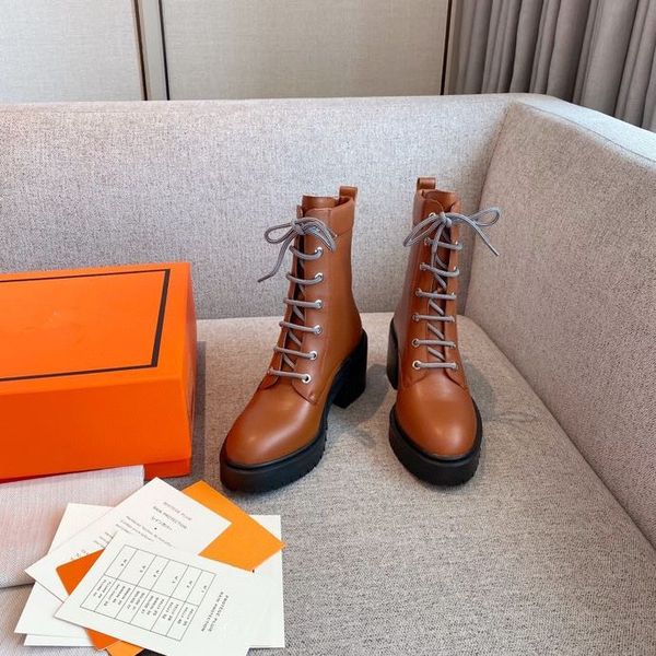 

new leather women's casual shoes for spring retro simple style flat shoes soft and comfortable small leather shoes with rubber outsole, Black;red