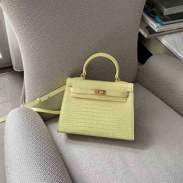 

classic flower handbags womens luxury classic premium totes bags 2021h fashion leather women's bag crocodile small messenger portable s