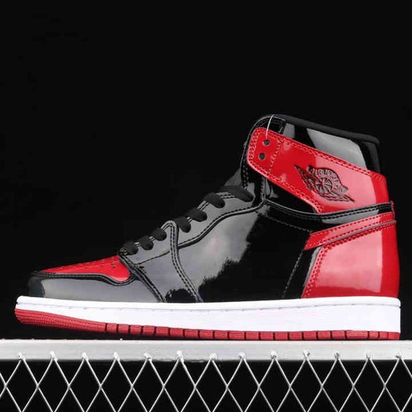 

2021 1 1s high og bred patent basketball shoes men women black red classic sport sneakers chaussures