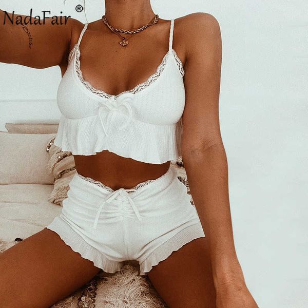 NadaFair Lace Mulheres Shorts Sexy Crop Tops e Mini Shorts White Loung desgaste das mulheres Tracksuit 2021Casuais 2piece Set Home Wear Y0702