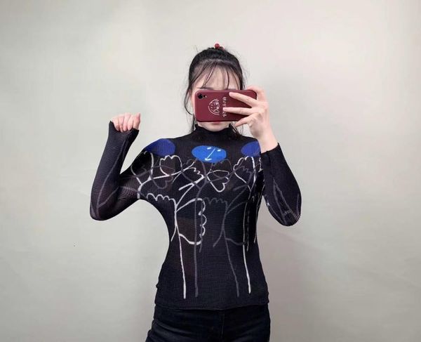 

knits miyake fashion stripe long sleeve stand collar tofu pleat t-shirt, White