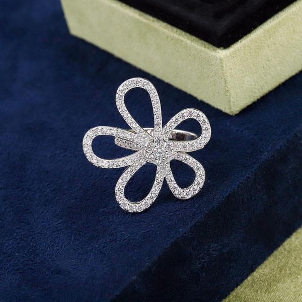 

pure 925 sterling silver jewelry for women camellia flower rings cz diamond wedding engagement rose clover lucky luxury cluster, Golden;silver