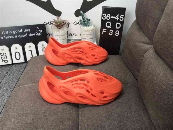 

2021 runner slipper sandal shoes men women resin desert sand bone triple black soot earth brown fashion slides us 5-11 z4na#kanyezlydqhizly