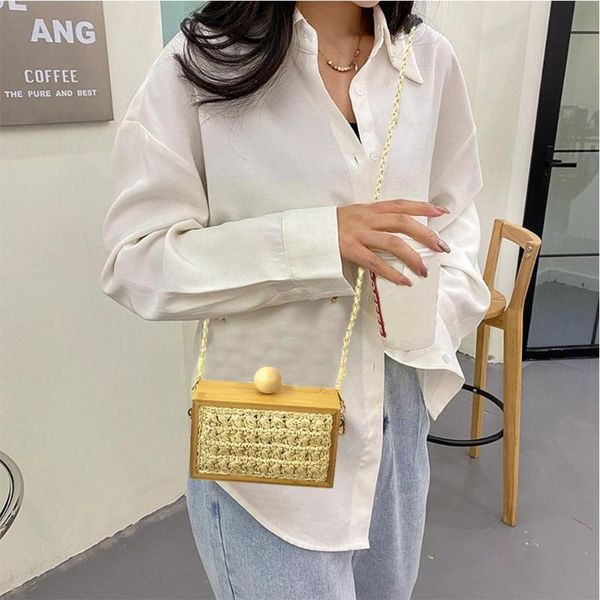 

duffel bags 2022 design square tassel crossbody straw beach bag summer shoulder bohemian purse female woven