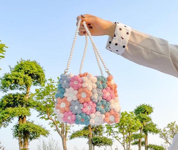

2021 puff flower messenger bag hand-woven diy wool small daisy creative handbag