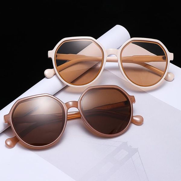 

outdoor eyewear fashion style all-match trend sunglasses retro round frame candy color big sun glasses