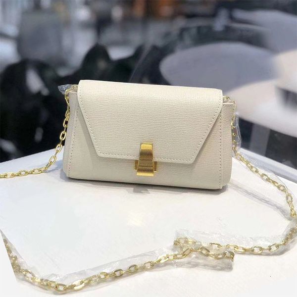 

spring and summer single shoulder messenger bag dumpling women's versatile lock chain bag