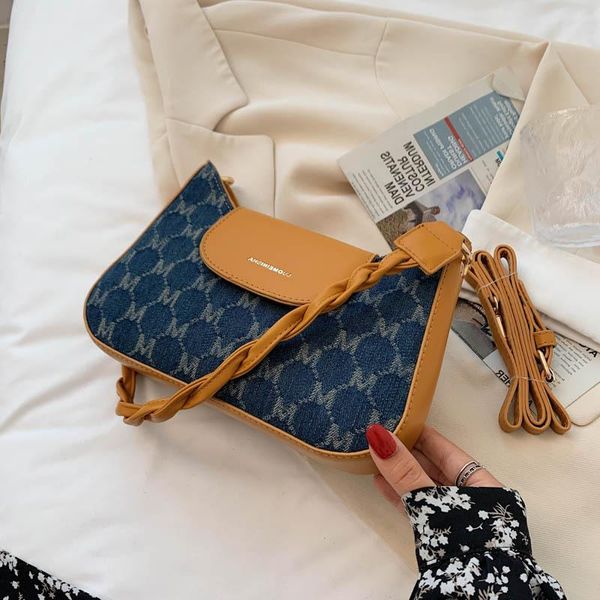 

new forest armpit trendy net red one-shoulder 2021 simple small bag fashion french handbag messenger summer tggta