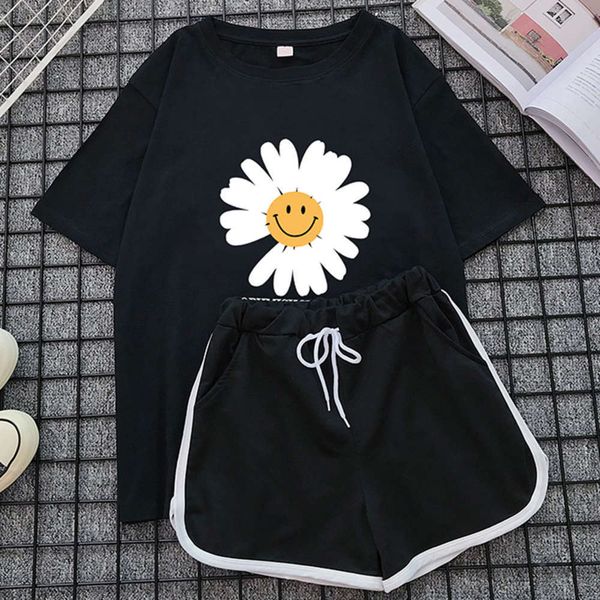 

women's t-shirt t shirt hoodie little daisy sportswear summer loose korean fashion student shorts casual two piece set pp6p, White