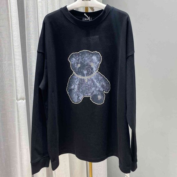

fashion t shirt 21 year welldone reflective pearl bear round neck long sleeve men's and women's loose casual slim top, White