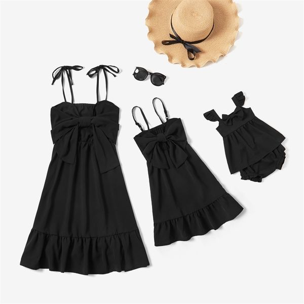 

summer solid black sling bowknot design dresses for mommy and me 210528, Blue