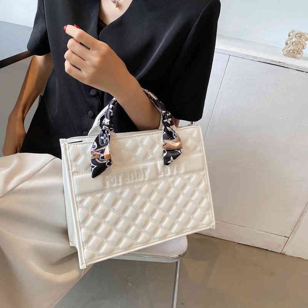 

ribbon portable bag ins red simple tote bag