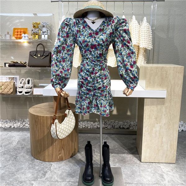

casual dresses brand original design 2021 super xiansen floral dress french retro print v-neck bubble sleeve pleated ruffle hip wrap, Black;gray