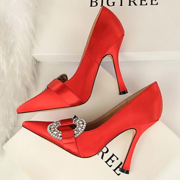 

dress shoes 2021 woman .5cm high heel stiletto scarpins classic crystal satin pumps silk purple wedding red bridal valentine gold, Black