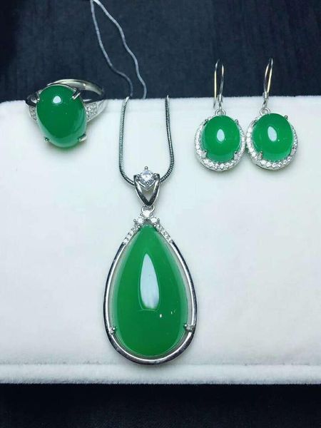 

bracelet, earrings & necklace c81#925 silver inlaid natural chalcedony set, the jade face is clean and translucent, Black