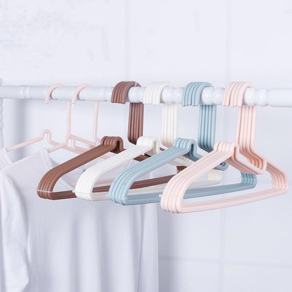 

hangers & racks 5pcs simple european clothes hanger seamless protect collar coat traceless plastic household drying rack