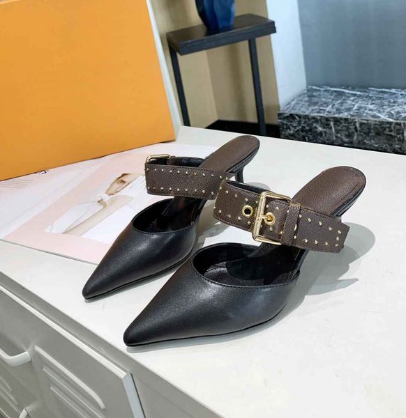 

2021 luxury designer style patent leather high-heeled shoes women unique letter sandals dress dress shoes a23, Black