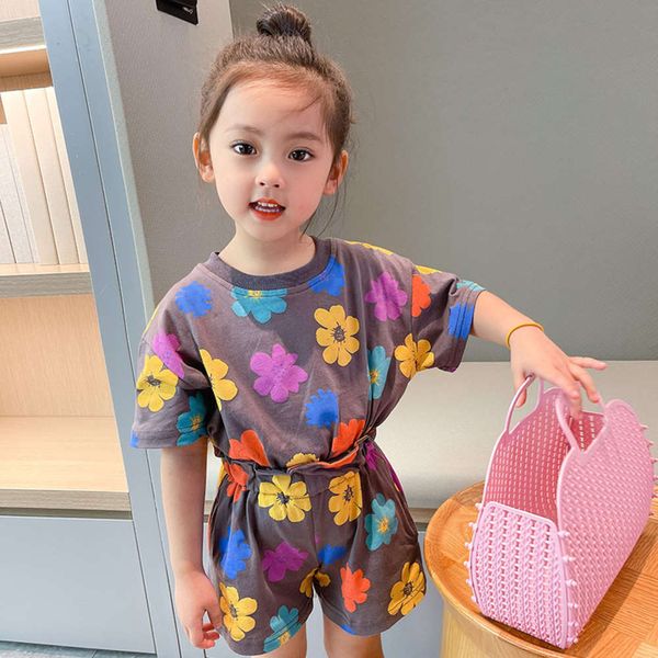 

girls' flower suit summer children's foreign style short sleeve shorts two piece set of sports wear, White
