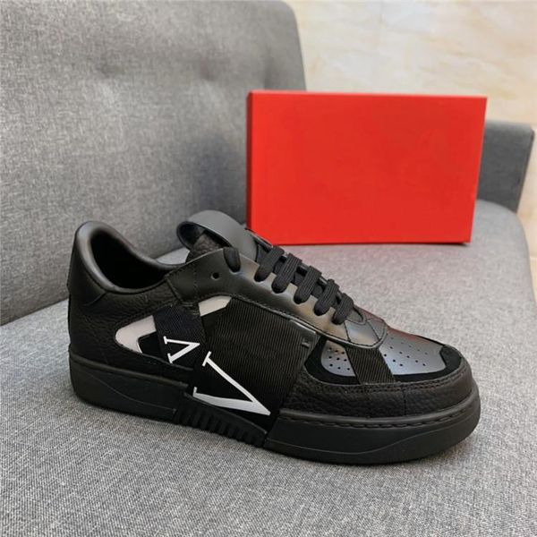 

2021 luxurys designers mens shoes low-calfskin sneakers rubber sole heat embossed causal shoe outdoor sports trainers with bands box and dus, Black