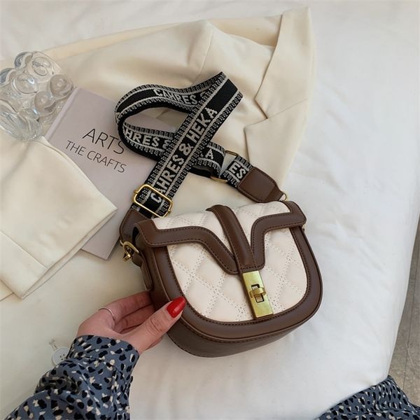 

factory store shop this year's small bag female ins minority 2022 new fashion versatile broadband autumn and winter messenger single sh