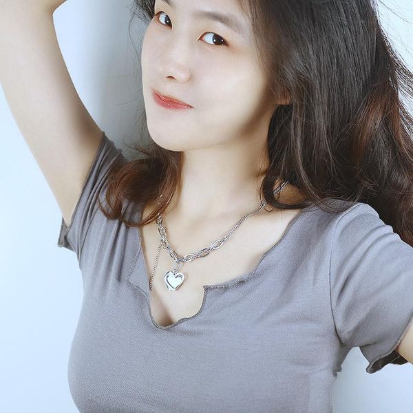 

pendant necklaces tiktok, red fashion, stainless steel chain, personality, love necklace, Silver