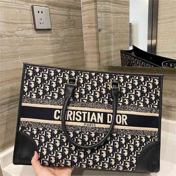 

christian factory casual fashion d portable one shoulder queen shopping counter the same designer handbag bags 1d3z
