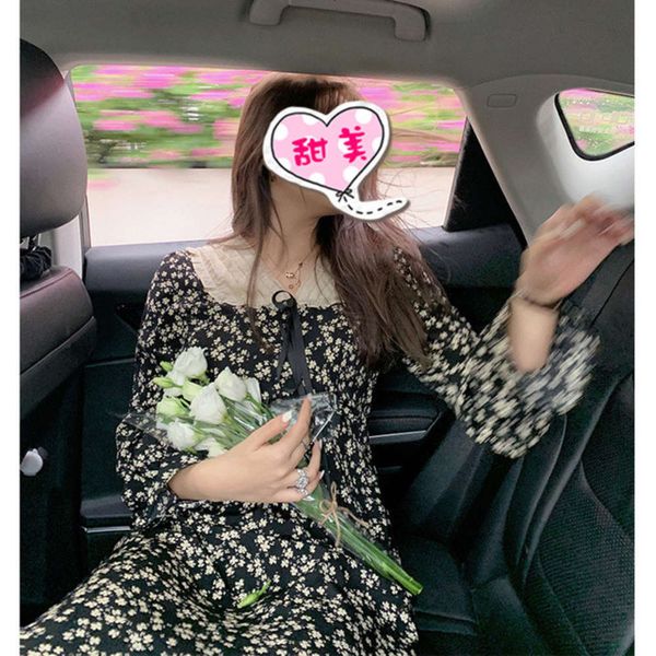 

chubby mm autumn net red large temperament long sleeve thin, White;black