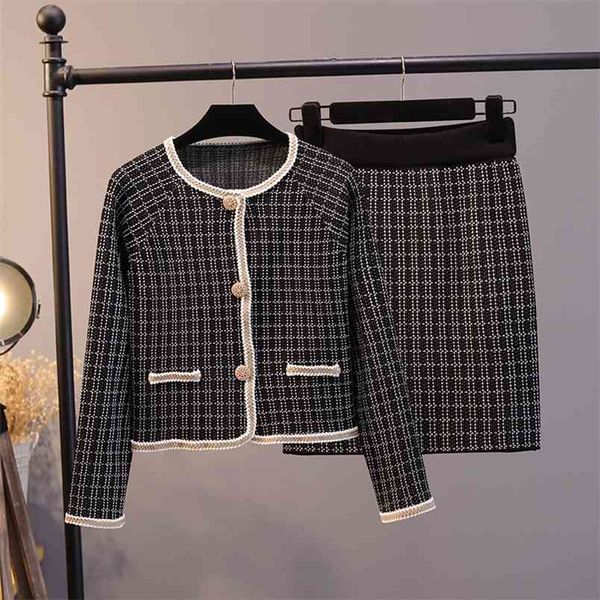 

plaid knitted 2 piece set women fall winter sweater cardigan coat + bodycon mini skirt vintage clothing suits 210514, White