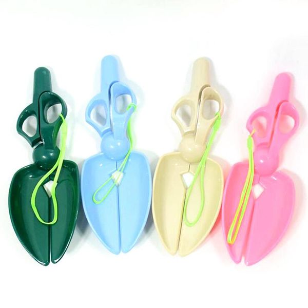 

scissors pet poop scoop long handle jaw pooper scooper clean pick up waste dog puppy cat picker cleaning tools outdoor travel & outdoors