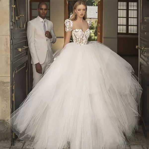 Принцесса свадебные платья с коротким рукавом аппликации невесты платье без спинки пухлые юбки сад Vestido de Novia M209
