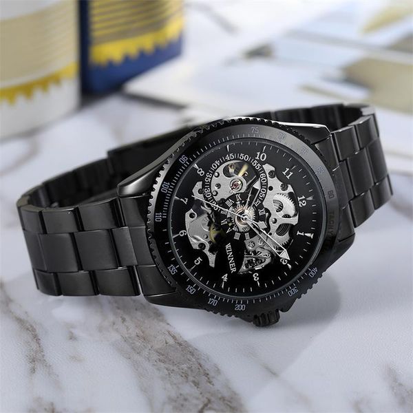 

winner men's watch, Slivery;brown