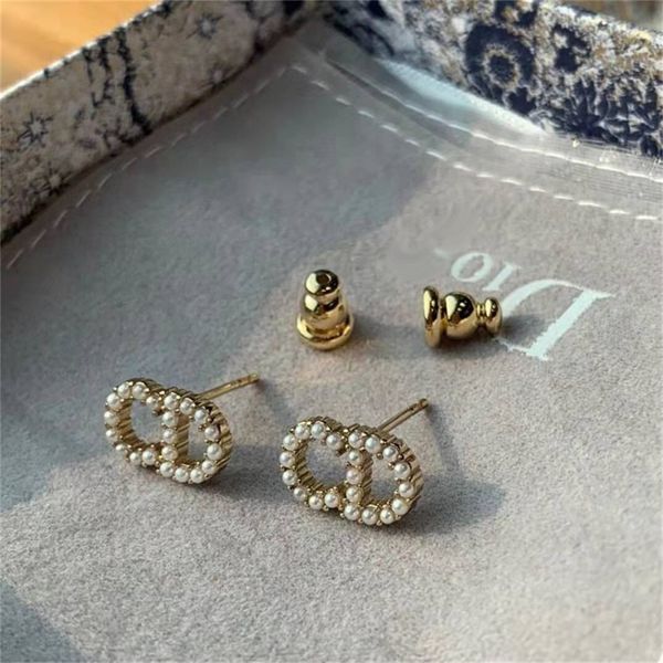 

85% off factory clearance family earrings earrings pearl new red same, Golden